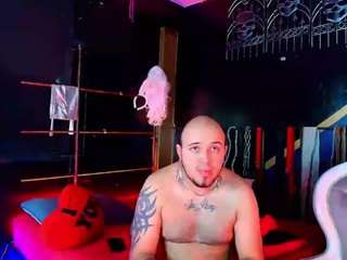 yingandyangg webcam camsoda model stream image