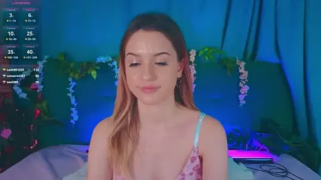 AlinaWalters webcam model stream image