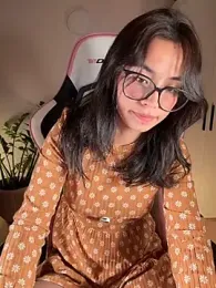 Adriennesexxx webcam model stream image