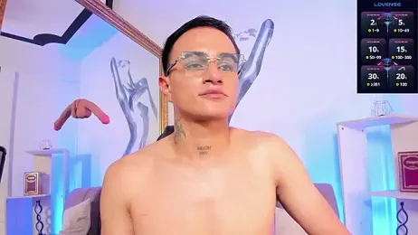 LiamDeep webcam model stream image