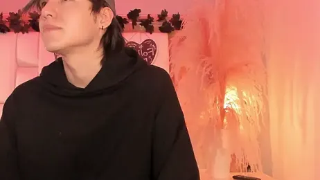 Daphne_And_Roger webcam model stream image