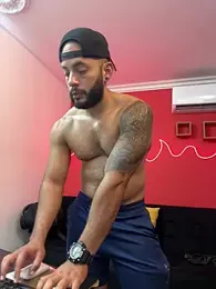 Mike_savage3 webcam model stream image