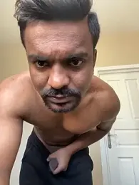 bhagihero webcam stripchat model stream image