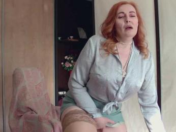 IrennaShine webcam bongacams model stream image