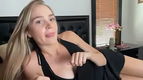 xo_madeline webcam model stream image