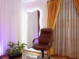 Chloe Harriis webcam model stream image