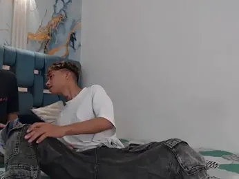 EMPIRE_BOYS1 webcam model stream image