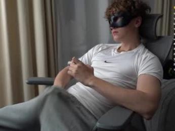 maestro3369 webcam chaturbate model stream image