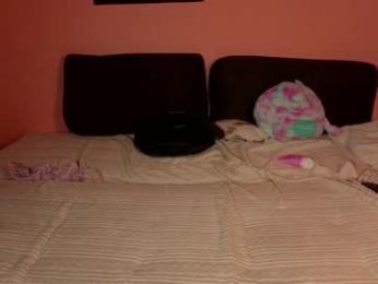 katusha008 webcam model stream image