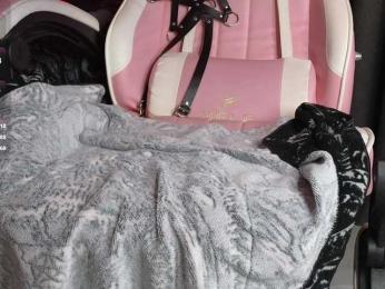 Devilsbride webcam model stream image