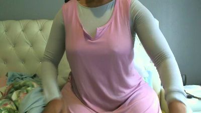 NewBeginnings8 webcam model stream image