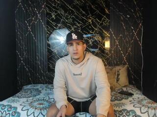 Massimo Vidal webcam model stream image