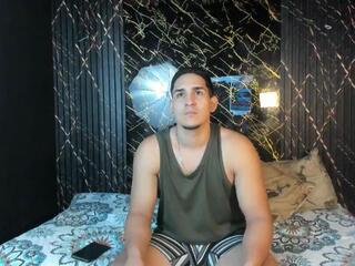 Massimo Vidal webcam model stream image