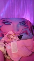 KimieChan webcam model stream image