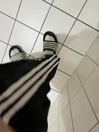 19yobigdick webcam model stream image