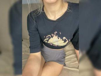 lina_wap webcam bongacams model stream image