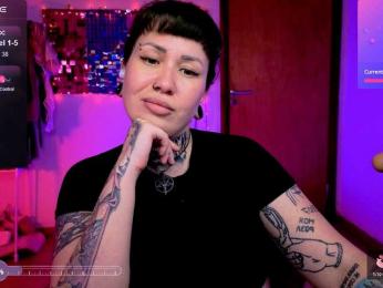 DakotaCandy webcam model stream image