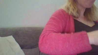 lovesiara1 webcam cam4 model stream image