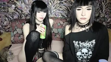 GraypacLive webcam stripchat model stream image