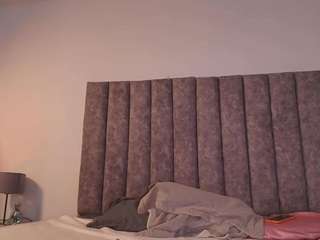 misspeearl webcam model stream image