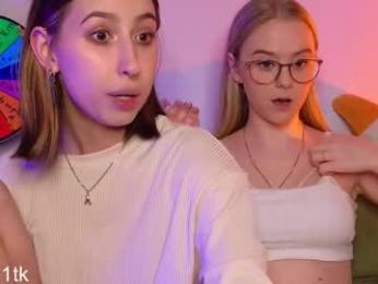 mimipaws webcam model stream image