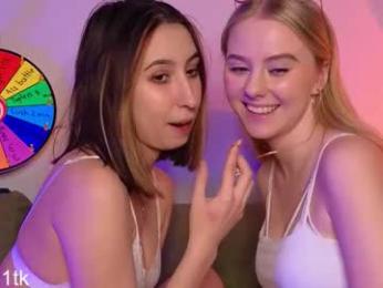 mimipaws webcam model stream image