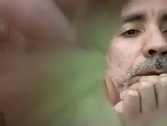 Xoc8_ webcam model stream image