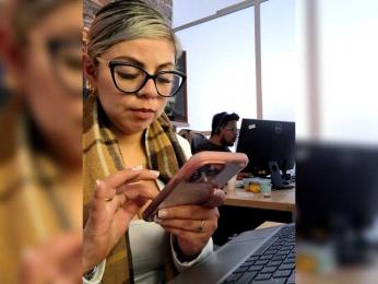 Cata-office1 webcam model stream image