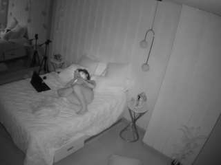 voyeurcam-casa-salsa-bathroom-2 webcam model stream image