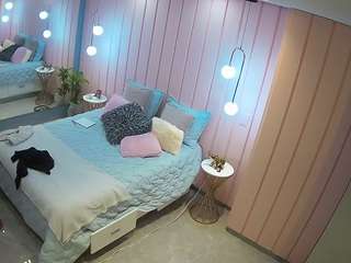 voyeurcam-casa-salsa-bathroom-2 webcam model stream image