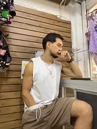 Leonardmoppet webcam model stream image