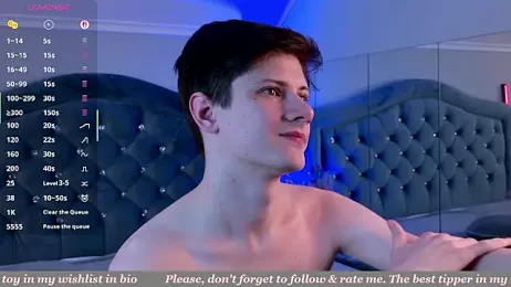 Allert_ webcam model stream image