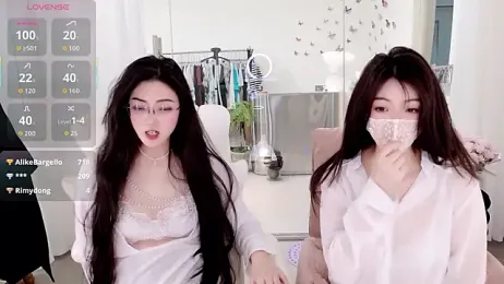 yangyang-777 webcam stripchat model stream image