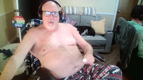 superbearboss webcam model stream image