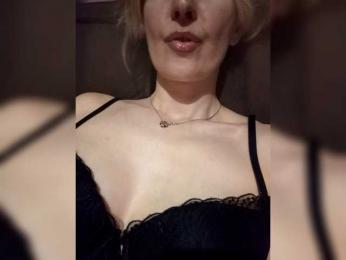 blue_Flame webcam model stream image