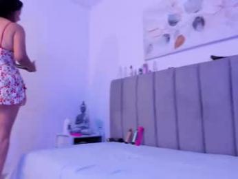 giselle_james webcam chaturbate model stream image