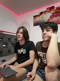 Alex_and_Fabian webcam stripchat model stream image