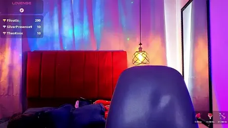 sky_jules webcam model stream image