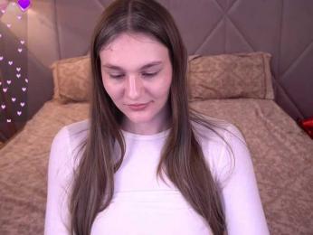 DiamondGoldie webcam model stream image