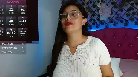 Sophie-Hot- webcam stripchat model stream image