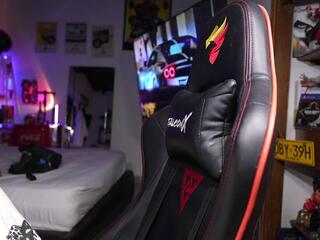 Logan Hugh webcam flirt4free model stream image