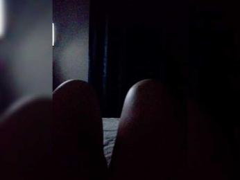 Eva-4 webcam model stream image