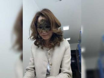 Milli111 webcam model stream image