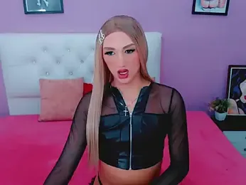 shantal_gil webcam stripchat model stream image