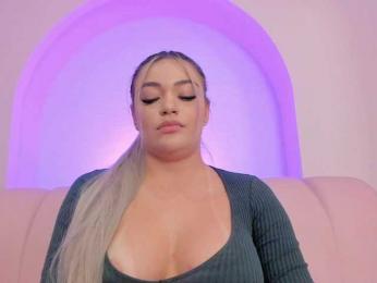 milaowens webcam bongacams model stream image