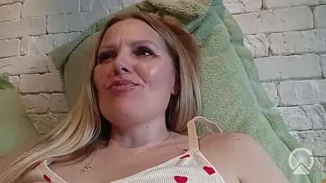 Angel_girllovemy webcam model stream image