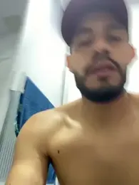 Elferjuan1310 webcam model stream image