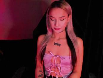 AshMila webcam model stream image