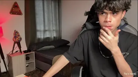 OopsAgain_ webcam model stream image