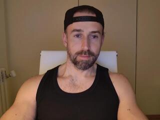 Robert Smiley webcam flirt4free model stream image